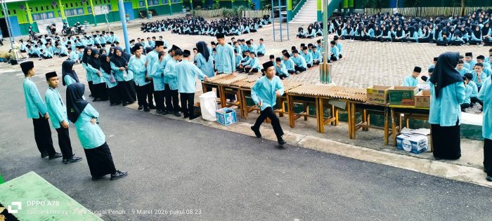 MAN 1 Sungai Penuh Awali Pesantren Kilat dengan Tadarus Al-Qur'an dan Gerakan 3S