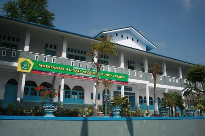 PEMBERITAHUAN RALAT JADWAL PENERIMAAN PESERTA DIDIK BARU (PPDB) MAN 1 SUNGAI PENUH TAHUN PELAJARAN 2021/2022