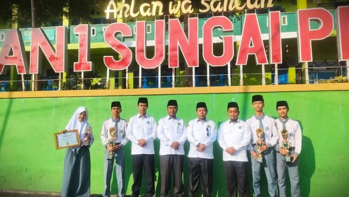 MAN 1 Sungai Penuh Ucapkan Selamat atas Prestasi Gemilang Siswa dalam MTQ ke-53 Kabupaten Kerinci Tahun 2025