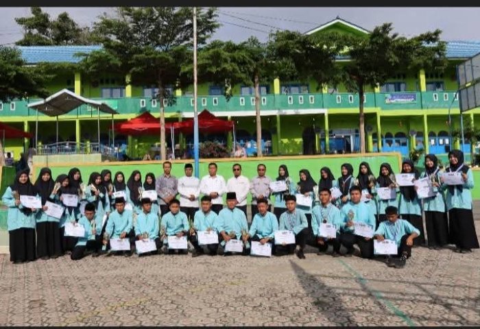 MAN 1 Sungai Penuh Resmi Menutup Tahun Ajaran 2025/2026