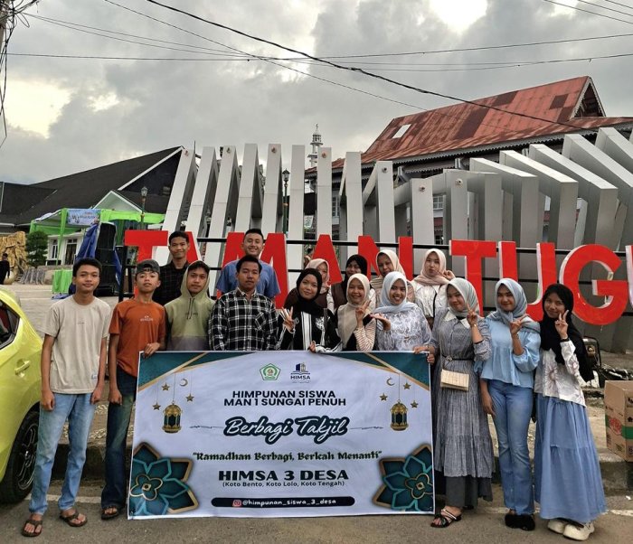 HIMSA MAN 1 Sungai Penuh Berbagi Takjil, Usung Tema Ramadhan Berbagi, Berkah Menanti HIMSA MAN 1 Sungai Penuh Berbagi Takjil, Usung Tema Ramadhan Berbagi, Berkah Menanti