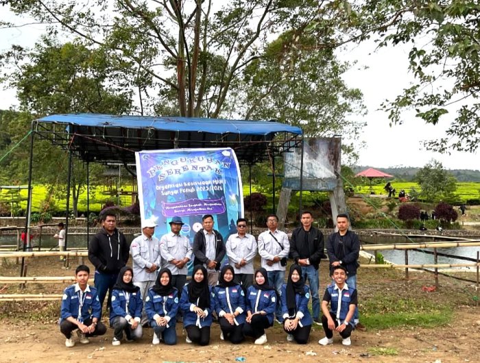 Pengukuhan Tiga Organisasi Kesiswaan MAN 1 Sungai Penuh 2025-2026  Mengukuhkan Langkah, Menguatkan Sinergi, Mewujudkan Aksi.